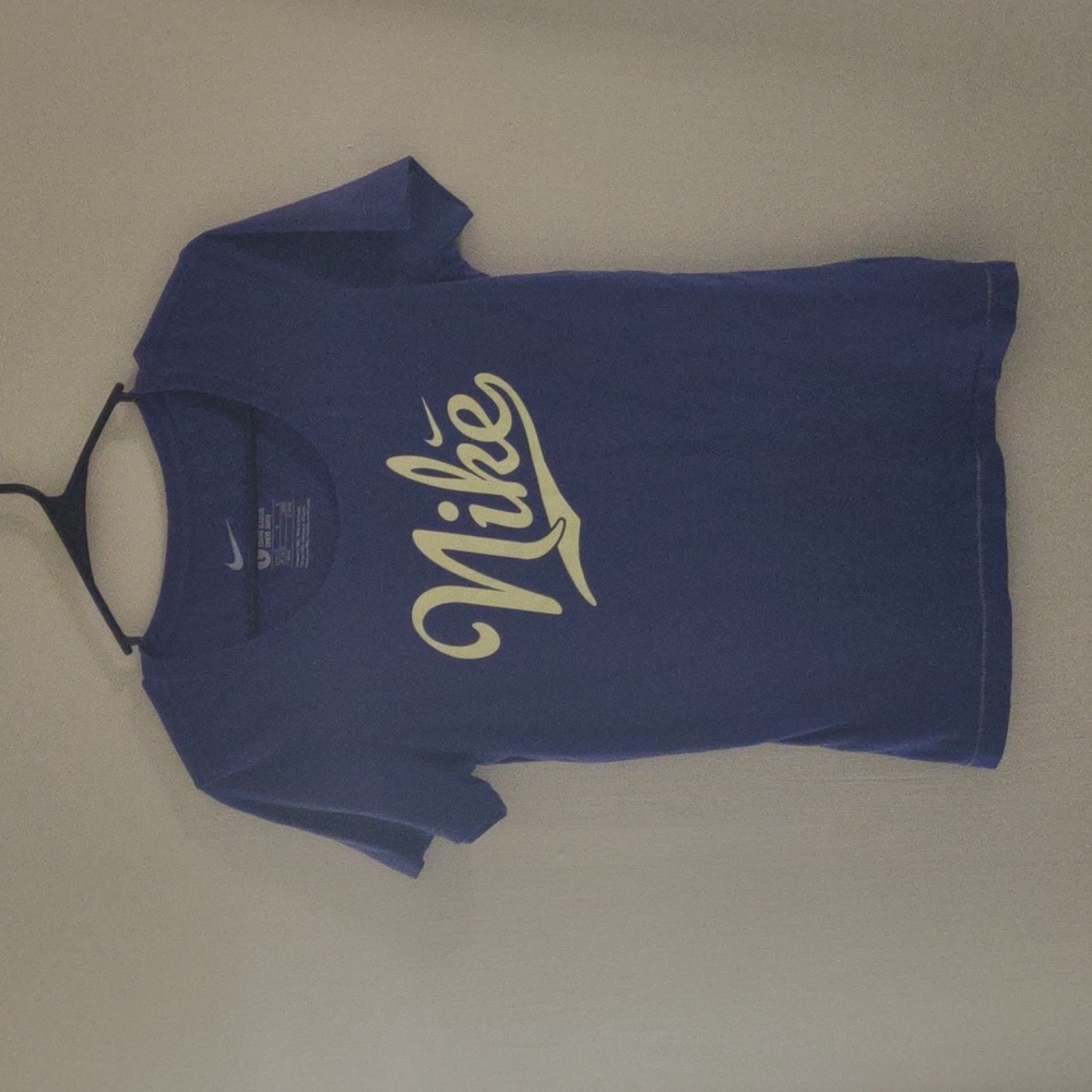 Nike T-shirt women's size L Vintage Blue/yellow lettering Sim Fit scoop neck